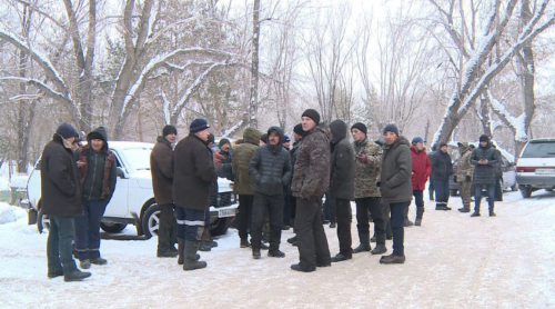 В Караганде коммунальщики вышли на несанкционированный митинг