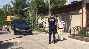 1738c07ee1224c17c0e208f43b779f80