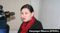 Анара Дооталиева.