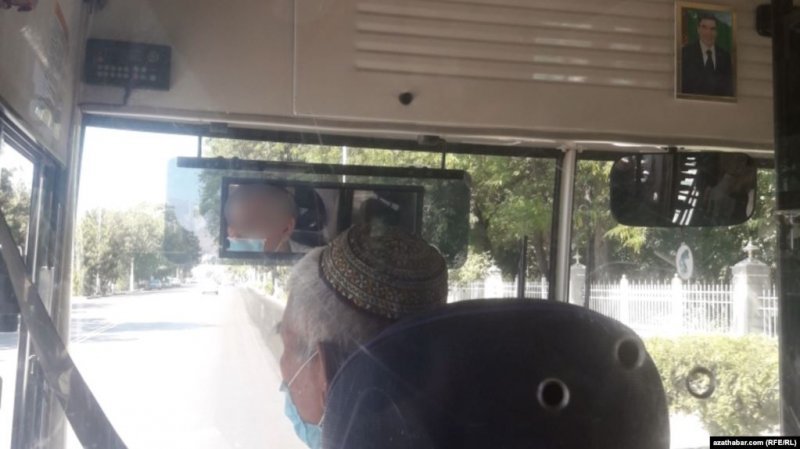 61db3eab31666e7c3e21a9cc2dd7762a