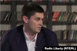 Юрий Стародумов.