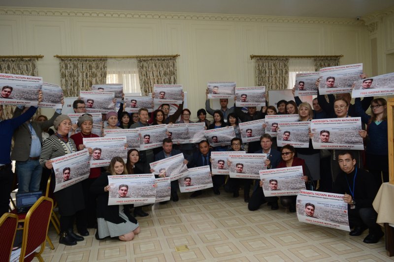 dc03d0463d15ef7a64c62eef9ae00e2d